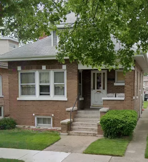 2532 Clinton Ave, Berwyn, IL 60402