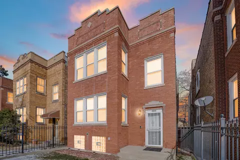 4846 W Haddon Ave, Chicago, IL 60651