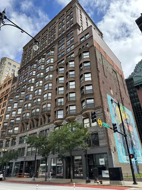 431 S Dearborn St #507, Chicago, IL 60605