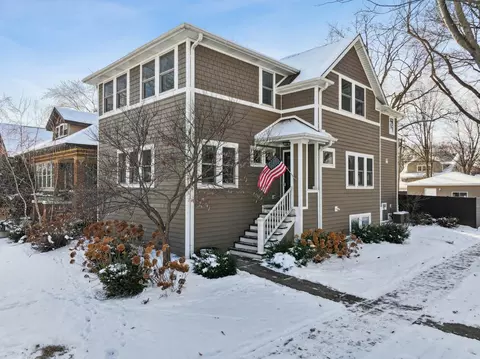 1151 Home Ave, Oak Park, IL 60304