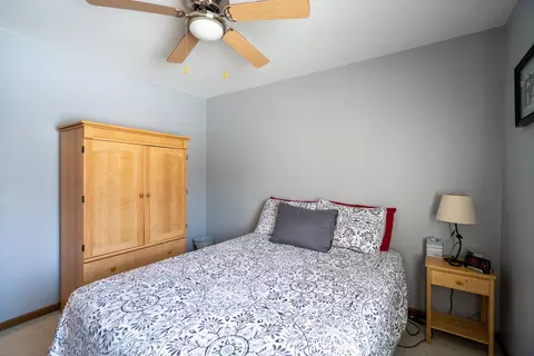 Bedroom - 5875 Constitution Ave, Gurnee, IL 60031 photo 8 of 8