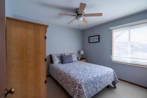 Bedroom - 5875 Constitution Ave, Gurnee, IL 60031 photo 7 of 8