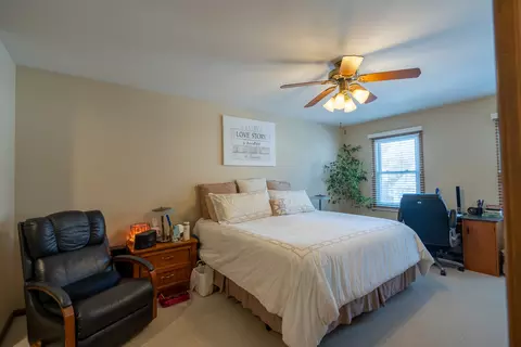 Bedroom - 5875 Constitution Ave, Gurnee, IL 60031 photo 1 of 8