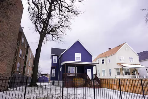 320 N Menard Ave, Chicago, IL 60644