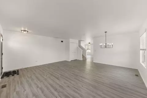 Living - 14331 Capital Dr, Plainfield, IL 60544 photo 2 of 6