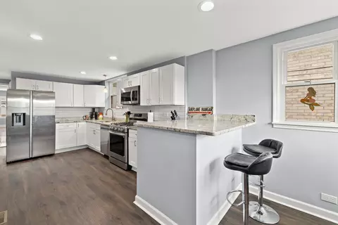 7535 W 61st St, Summit, IL 60501 photo 9