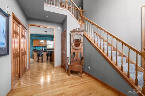 Entry Way - Undisclosed, Aurora, IL 60502 photo 1 of 1