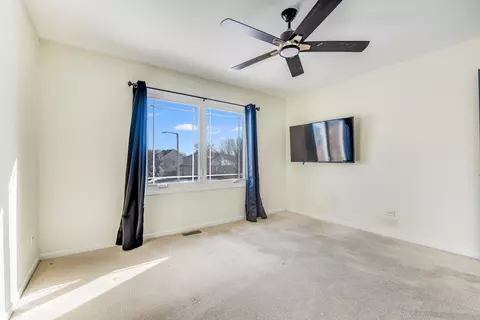 Bedroom - 5108 Turnberry Ct, Plainfield, IL 60586 photo 2 of 4