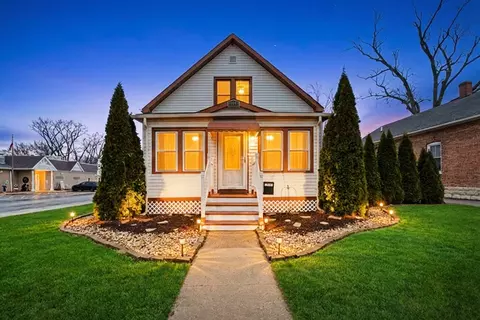 17201 Oak Park Ave, Tinley Park, IL 60477