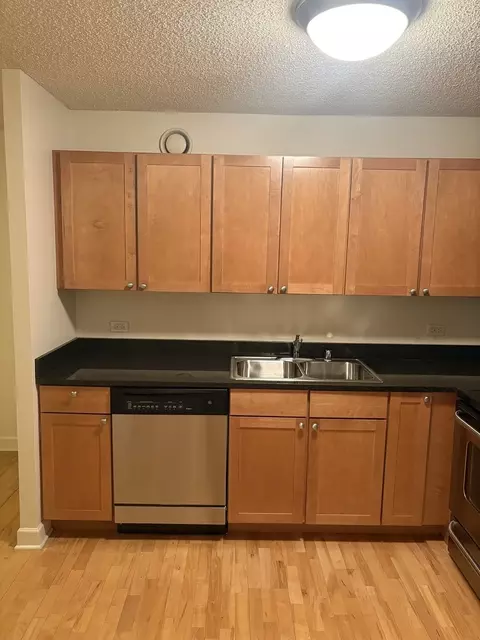 Kitchen - 30 E Huron St #3601, Chicago, IL 60611 photo 2 of 2