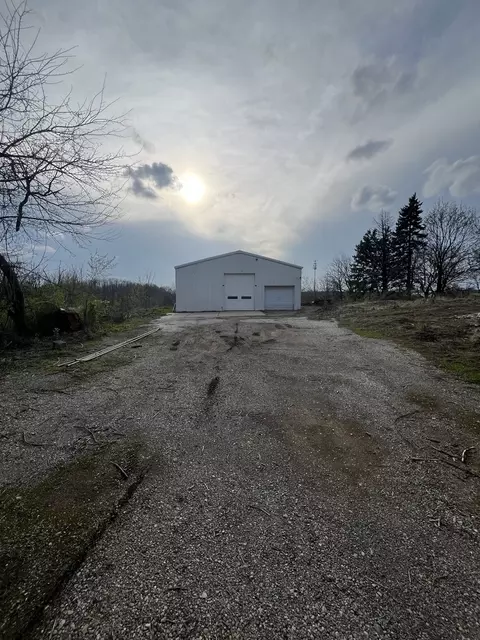 4600 Eastern Ave, Davenport, IA 52807