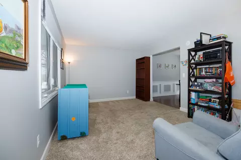 Living - 312 Clover Ct, Bloomington, IL 61701 photo 1 of 4