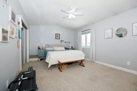 Bedroom - 312 Clover Ct, Bloomington, IL 61701 photo 6 of 9
