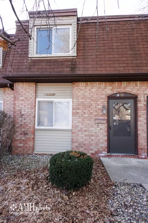 1119 S Curtis Ave #E51, Kankakee, IL 60901