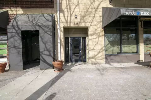 321 Front St #2402, Lemont, IL 60439