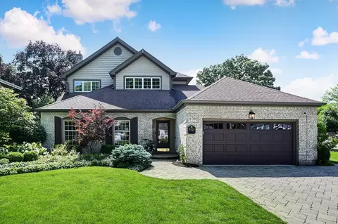 5707 Lawn Dr, Western Springs, IL 60558