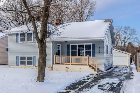 5504 Lyman Ave, Downers Grove, IL 60516