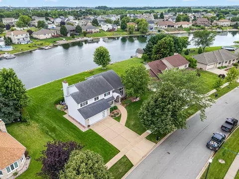 View/Area - 604 Mahoney Dr, Minooka, IL 60447 photo 2 of 20