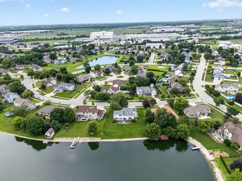 View/Area - 604 Mahoney Dr, Minooka, IL 60447 photo 16 of 20