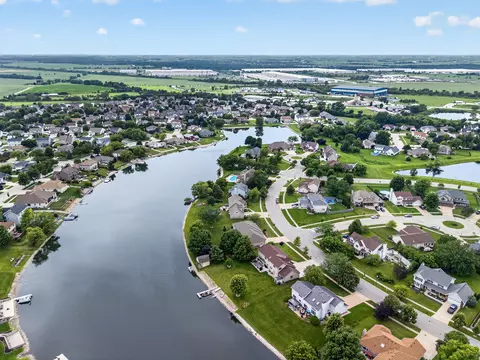 View/Area - 604 Mahoney Dr, Minooka, IL 60447 photo 15 of 20