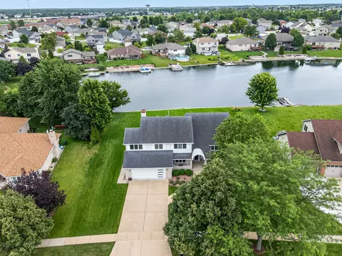 View/Area - 604 Mahoney Dr, Minooka, IL 60447 photo 1 of 20