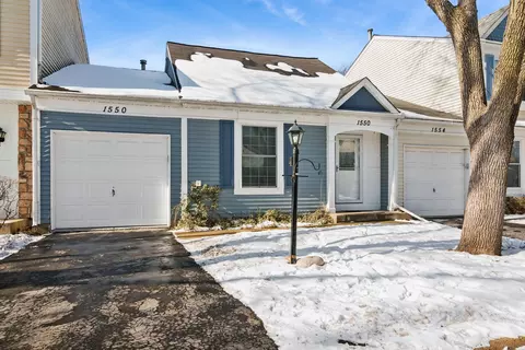 1550 N Dartmoor Ave, Palatine, IL 60067