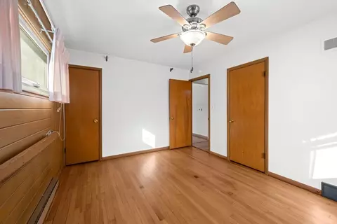 Bedroom - 3102 15th Street A, Moline, IL 61265 photo 4 of 7