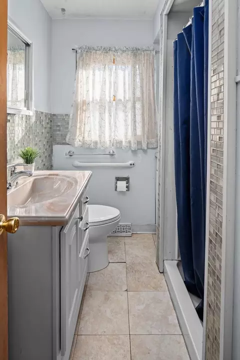 Bath - 3102 15th Street A, Moline, IL 61265 photo 2 of 3