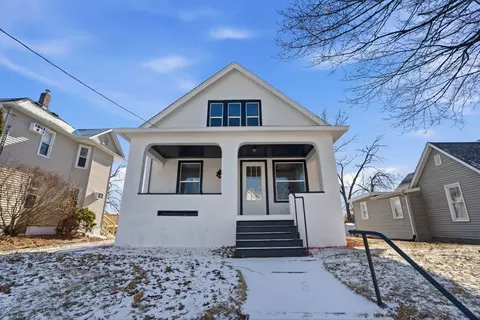 1638 20 Ave, Moline, IL 61265