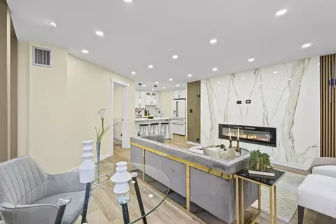 100 E Walton St #14D, Chicago, IL 60611 photo 7