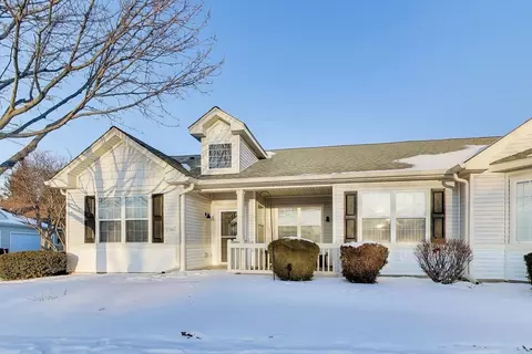 12166 White Tail Ln, Huntley, IL 60142