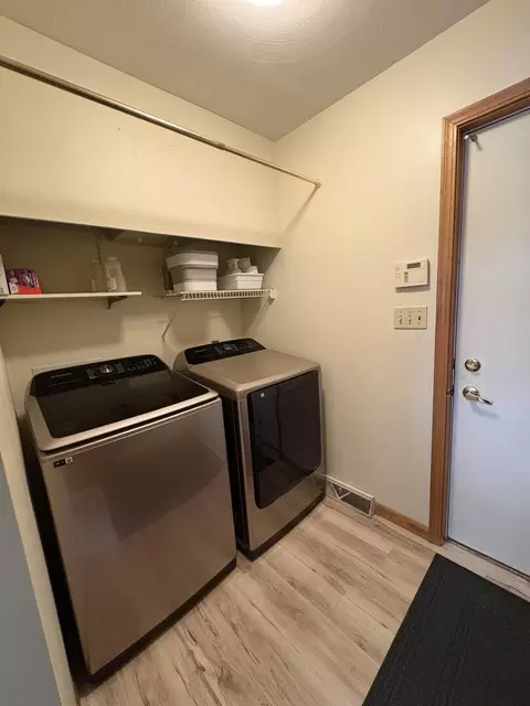 Other - 1914 Sun Mill Ct, Springfield, IL 62704 photo 5 of 13