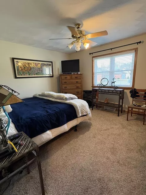 Bedroom - 1914 Sun Mill Ct, Springfield, IL 62704 photo 1 of 6