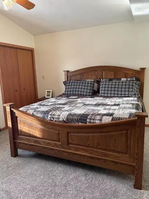 Bedroom - 1914 Sun Mill Ct, Springfield, IL 62704 photo 5 of 6