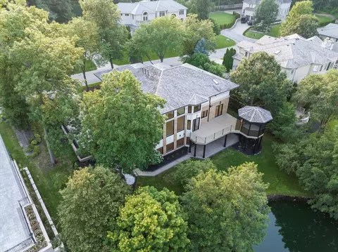 Other - 9427 Falling Waters Dr, Burr Ridge, IL 60527 photo 13 of 15