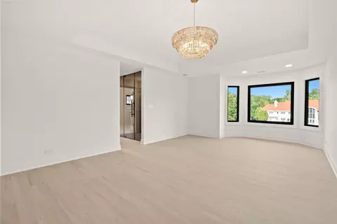 Bedroom - 9427 Falling Waters Dr, Burr Ridge, IL 60527 photo 1 of 5