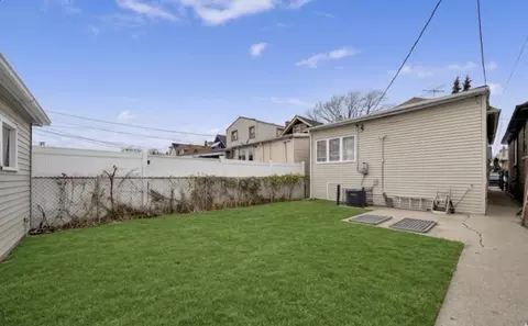 Exterior - Undisclosed, Chicago, IL 60629 photo 4 of 4