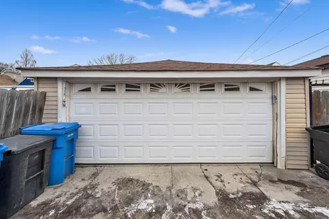 Exterior - Undisclosed, Chicago, IL 60629 photo 3 of 4