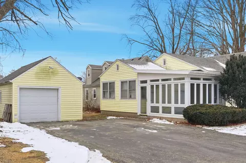 Other - 1024 Avery Ave, Dixon, IL 61021 photo 1 of 5