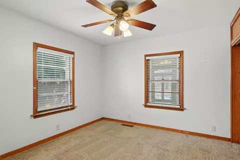 Bedroom - 1024 Avery Ave, Dixon, IL 61021 photo 3 of 3