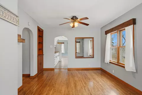 Living - 1024 Avery Ave, Dixon, IL 61021 photo 3 of 4