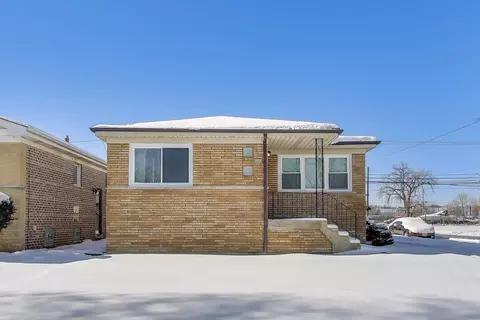 Exterior - 9100 S Emerald Ave, Chicago, IL 60620 photo 2 of 3