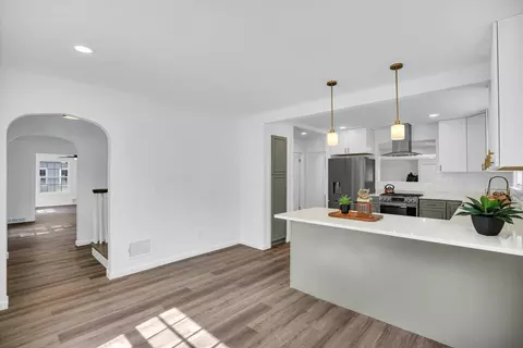 1212 W Healey St, Champaign, IL 61821 photo 15