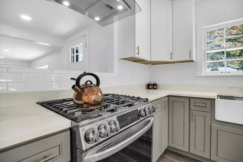 1212 W Healey St, Champaign, IL 61821 photo 22