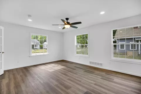 1212 W Healey St, Champaign, IL 61821 photo 26