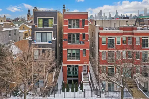 1251 N Bosworth Ave #3, Chicago, IL 60642