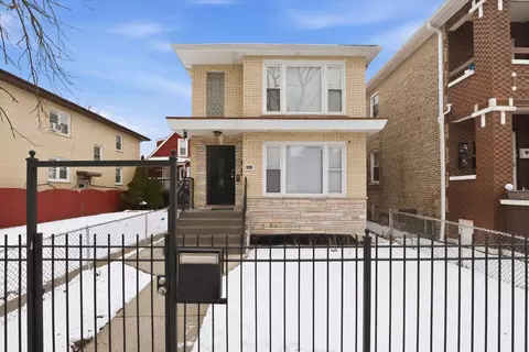 6833 S Maplewood Ave, Chicago, IL 60629