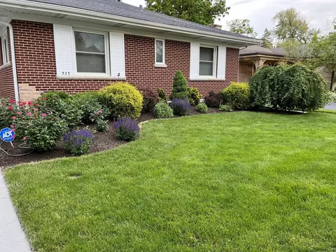 925 Indian Rd, Glenview, IL 60025 photo 36