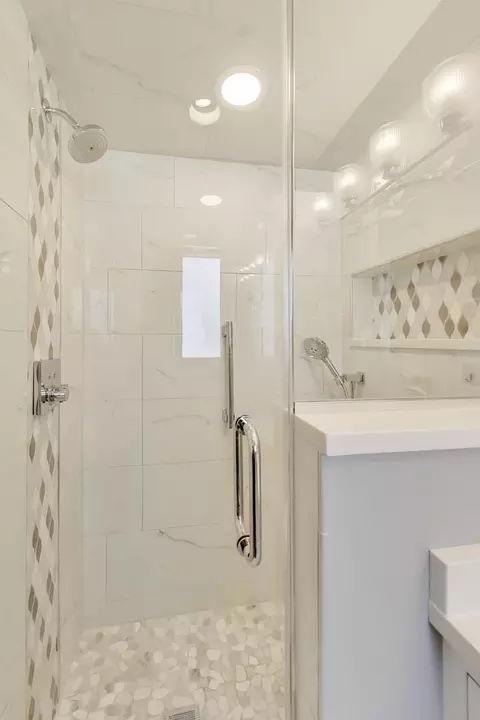 925 Indian Rd, Glenview, IL 60025 photo 15