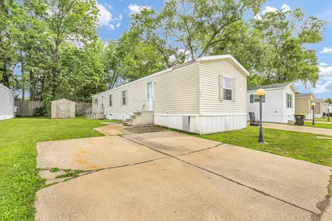 2133 Monroe Dr, Urbana, IL 61801